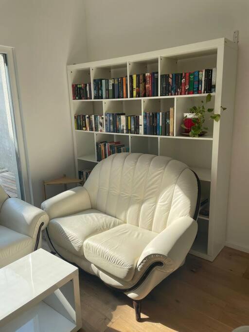 Stilvolle Wohnung Mit Terrasse/Garten Wenen Buitenkant foto