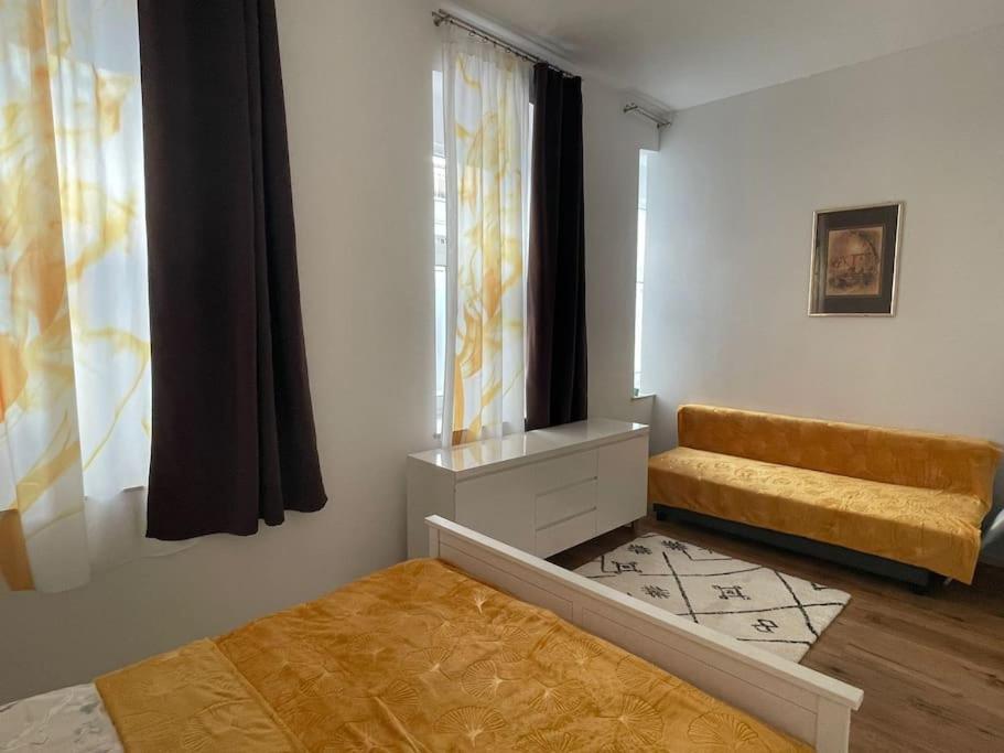 Stilvolle Wohnung Mit Terrasse/Garten Wenen Buitenkant foto